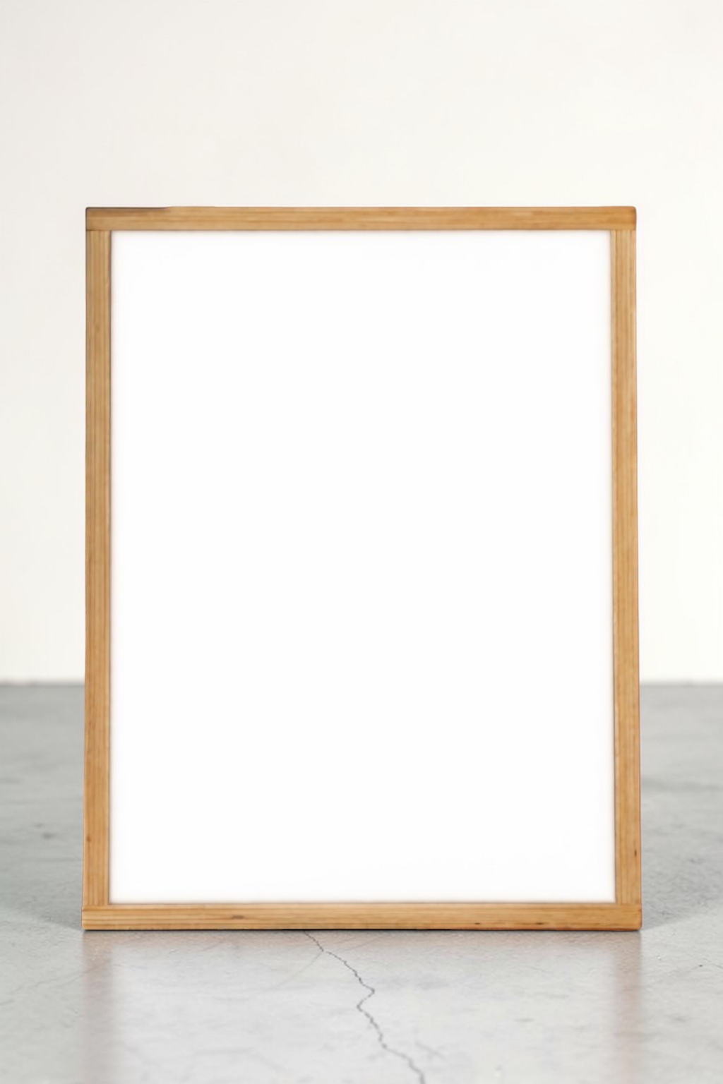 Valomainos -laatikko A1, Puu / Akryyli